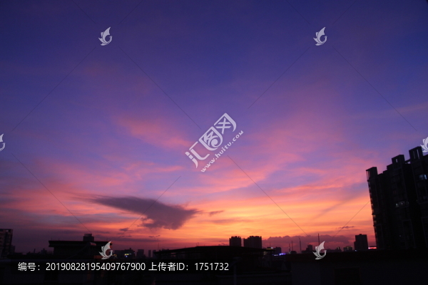 晚霞