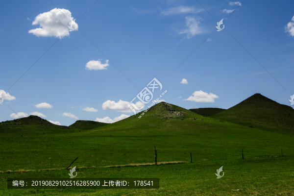 草原風(fēng)光