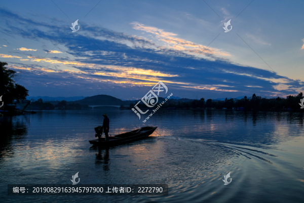 晚歸