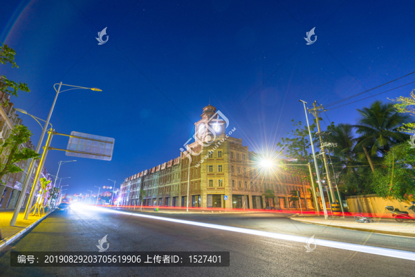 騎樓夜色