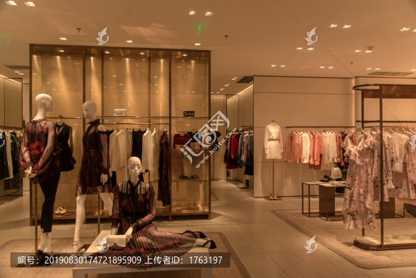高檔服裝店