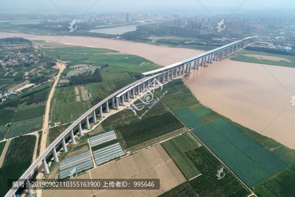 蒙華鐵路黃河特大橋