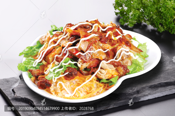 蜜汁烤肉拌飯