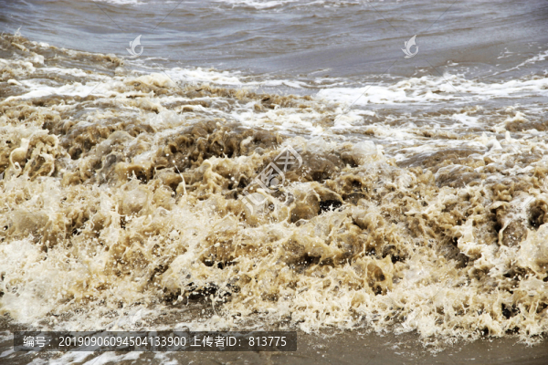 狂風(fēng)海浪