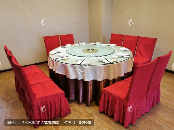包間餐桌