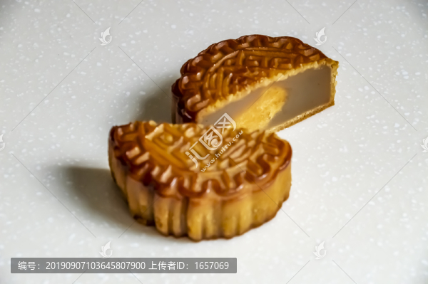 廣式月餅