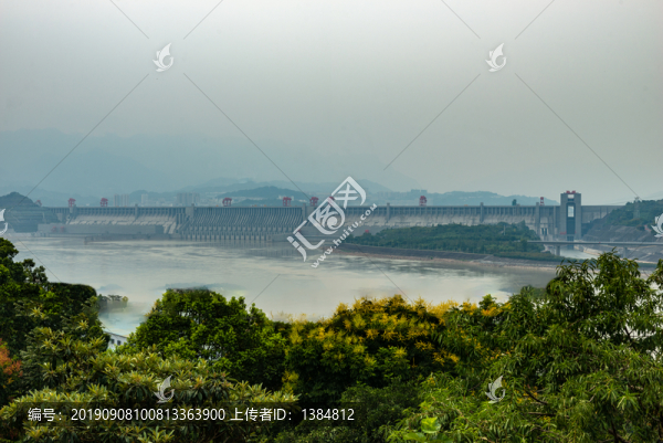 三峽大壩秋景