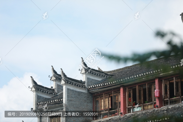 鳳凰古城房角