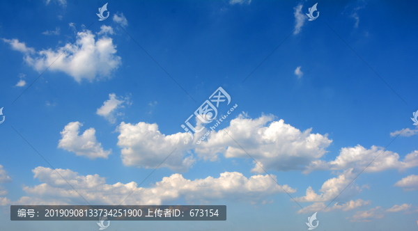 藍(lán)天白云