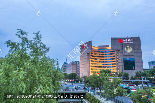 泉城廣場(chǎng)一角