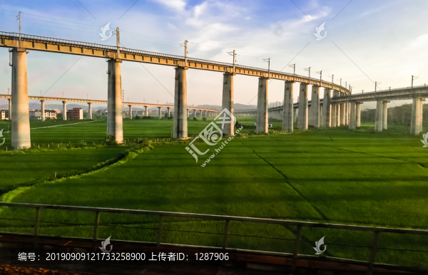 高鐵鐵路橋