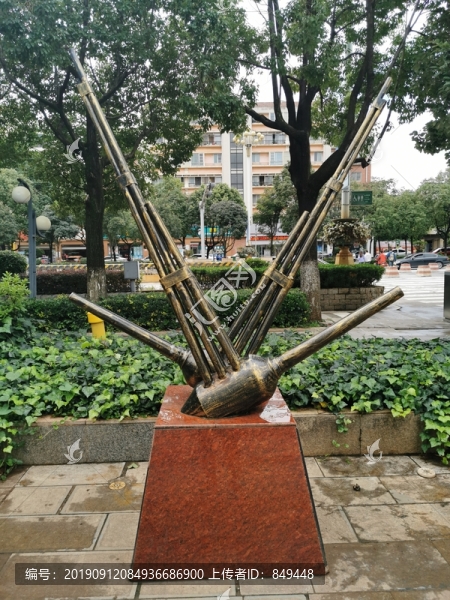 民族樂(lè)器雕塑