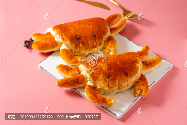 蟹黃歐包