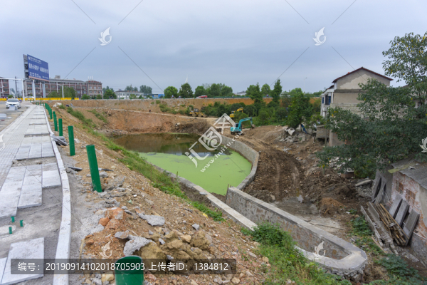 建設(shè)中的公園