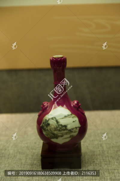 花紋陶瓷工藝品