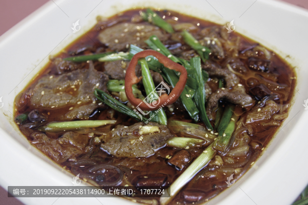 水煮鹿肉