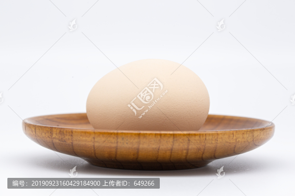 一個雞蛋