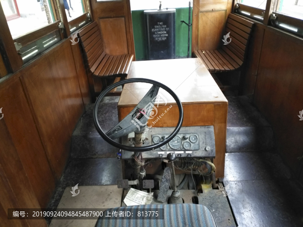 鐺鐺車內(nèi)部
