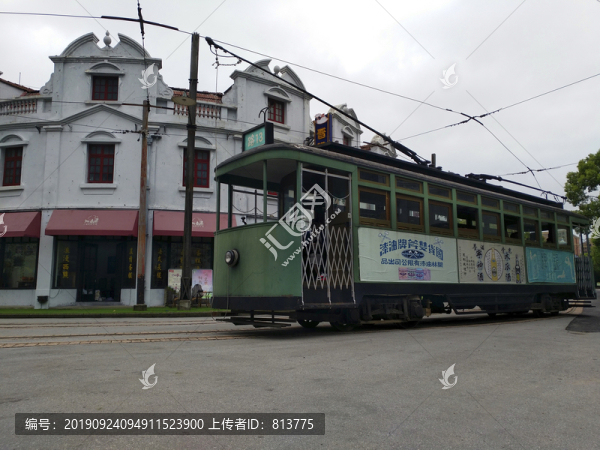 開動(dòng)鐺鐺車