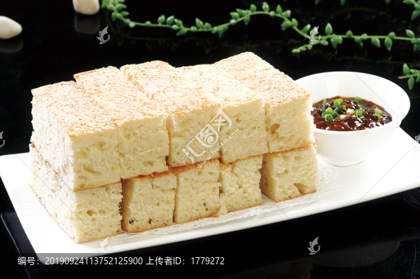 地鍋饃沾醬