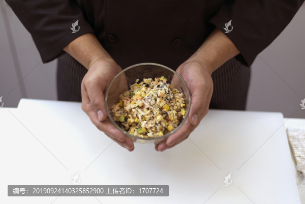 制作壽司