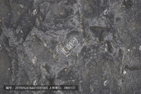 粗糙斑駁