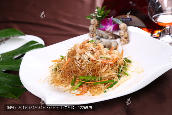韭菜花蝦米炒粉絲