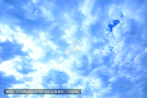 天空云層