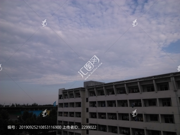 天空