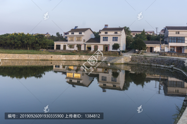 鄉(xiāng)村堰塘