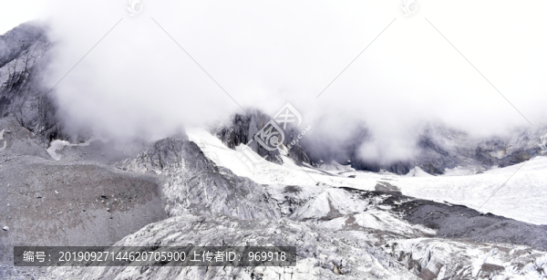 玉龍雪山