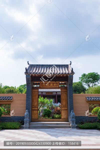 中式庭院大門