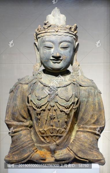 明末清初鎏金銅菩薩像
