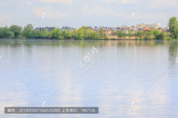 湖泊公園