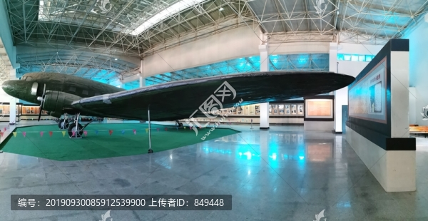 展覽館的飛機(jī)