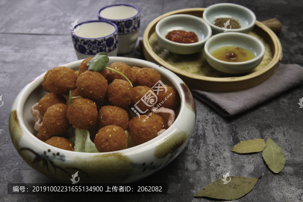 干炸丸子