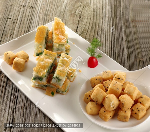 墨魚鍋貼拼百味豆腐