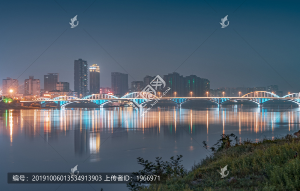 樂(lè)山岷江大橋