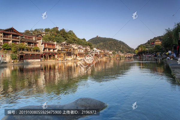 鳳凰古城北門