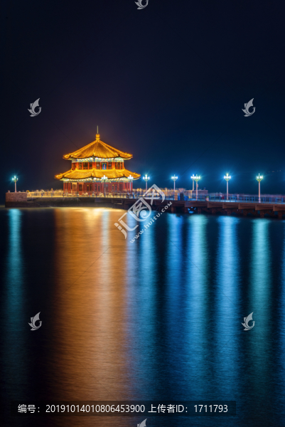 山東省青島市棧橋夜景