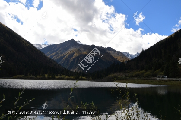 達(dá)古湖