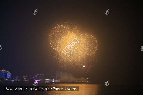 海上煙花