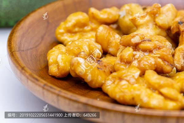 琥珀核桃