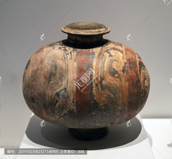 春秋繭形陶壺