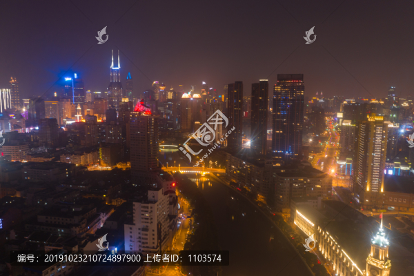航拍上海夜景