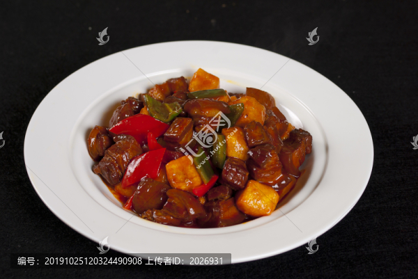 糍粑燜山豬肉