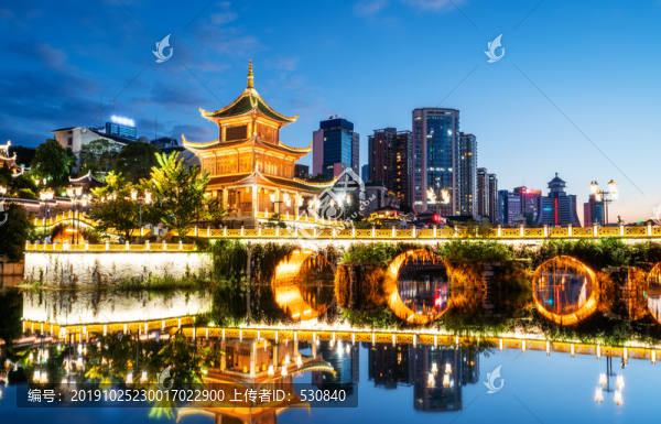 貴陽(yáng)甲秀樓夜景