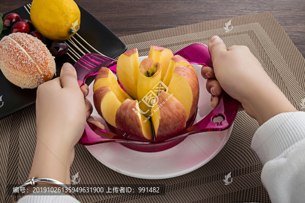 廚具