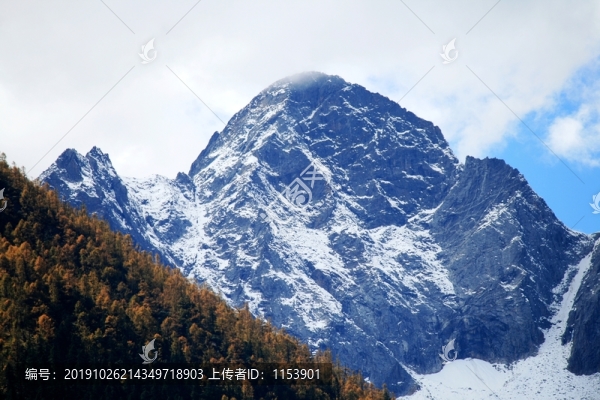 雪山