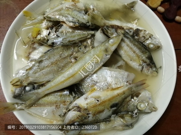 海雜魚湯